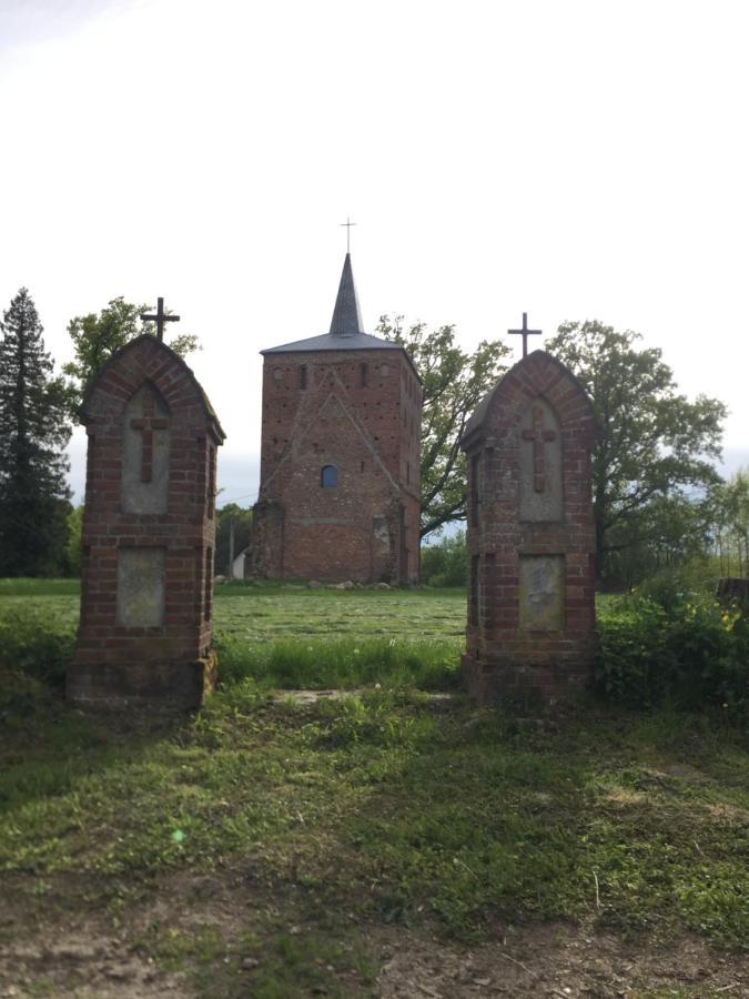 La Petite France Villa Parnowo Eksteriør billede