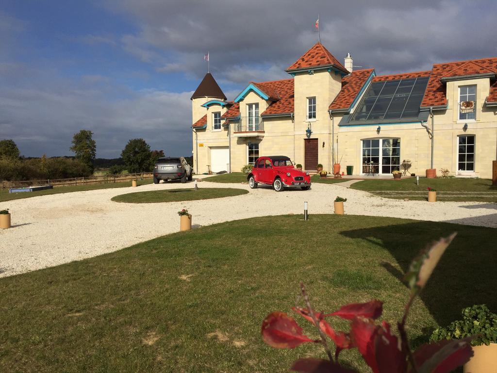 La Petite France Villa Parnowo Eksteriør billede